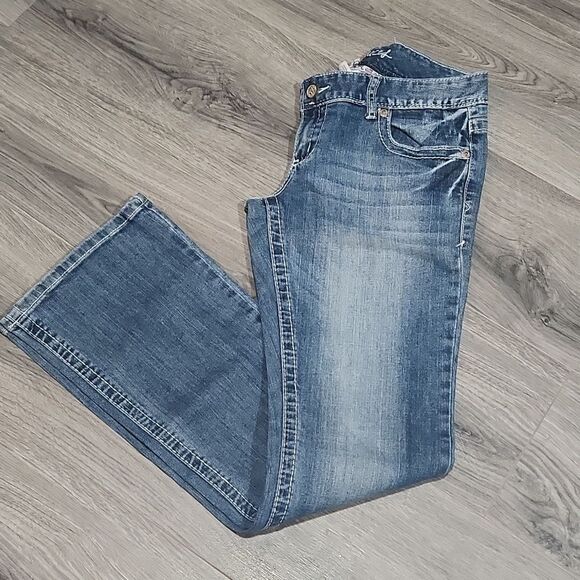 EUC Maurices Original Boot Jeans - Picture 1 of 9